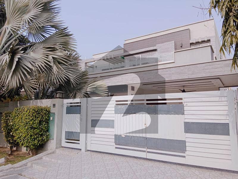 1 Kanal Semi Furnished Modern House Walking Distance Main DHA Office At Prime Location For Sale In DHA Phase 6 Lahore.