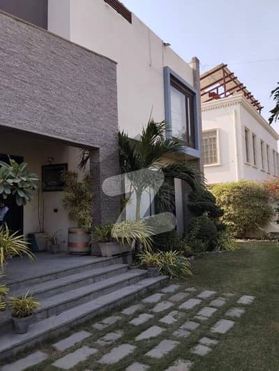 ڈی ایچ اے فیز 6 ڈی ایچ اے ڈیفینس,کراچی میں 4 کمروں کا 1 کنال مکان 17.5 کروڑ میں برائے فروخت۔