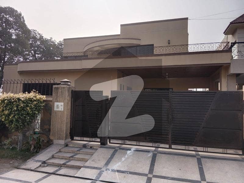 20 Marla Slightly Used House At Prime Location For Sale In DHA Phase 4 Lahore