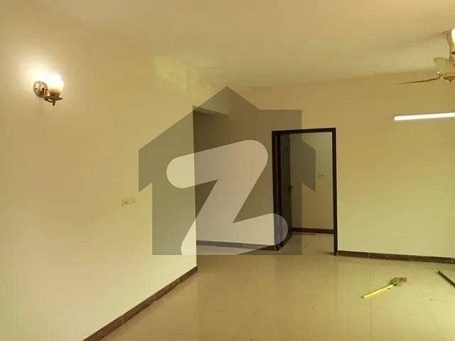 NEW 10 Marla 3 Bed Apartment On 6th Floor For Rent In Askari 11 Lahore