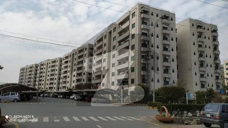 12 Marla 4 Bedroom Flat For Rent In Askari 11 Lahore