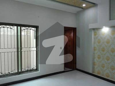 10 Marla 2bed Separate Gate Upper Portion In Wapda Town J-2 Block (Independent)