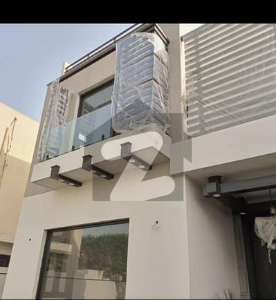 ڈی ایچ اے فیز 6 ڈی ایچ اے ڈیفینس,کراچی میں 5 کمروں کا 1 کنال مکان 21.0 کروڑ میں برائے فروخت۔