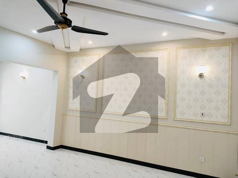 کوہستان انکلیو - بلاک ایف کوہستان انکلیو,واہ کینٹ,واہ میں 4 کمروں کا 5 مرلہ مکان 1.75 کروڑ میں برائے فروخت۔