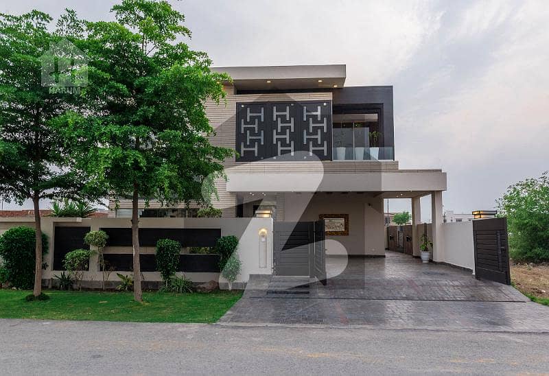 ڈی ایچ اے فیز 2 ڈیفنس (ڈی ایچ اے),لاہور میں 5 کمروں کا 1 کنال مکان 8.6 کروڑ میں برائے فروخت۔