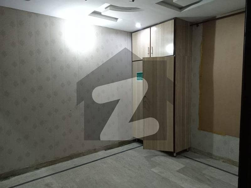 3.5 MARLA UPPER PORTION FOR RENT IN PEER COLONY