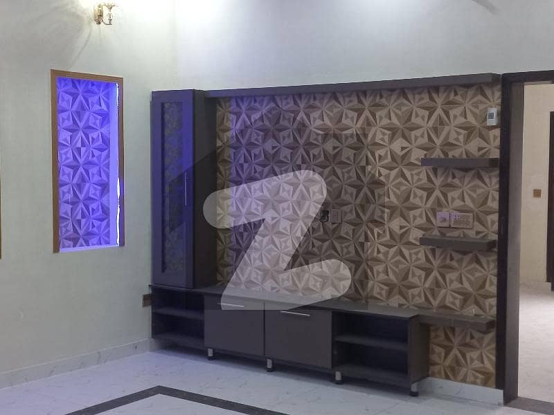 بحریہ آرچرڈ فیز 1 بحریہ آرچرڈ,لاہور میں 5 کمروں کا 10 مرلہ مکان 90.0 ہزار میں کرایہ پر دستیاب ہے۔