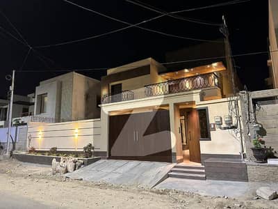 500 Sq. Yds. Rebuild Super Luxurious Bungalow For Sale Between 26th Street & Saba Avenue, DHA Phase 6