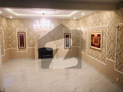 ڈی ایچ اے فیز 5 - بلاک ڈی فیز 5,ڈیفنس (ڈی ایچ اے),لاہور میں 3 کمروں کا 5 مرلہ مکان 1.0 لاکھ میں کرایہ پر دستیاب ہے۔
