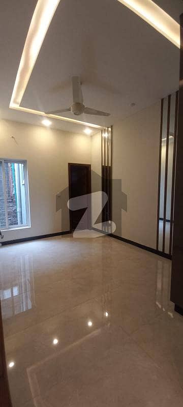 5 Marla Brand New 6 Bed House For Sale in H3 Phase 2 Johar Town Lahore