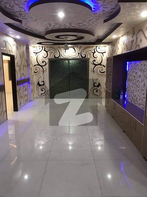 شرف آباد گلشنِ اقبال ٹاؤن,کراچی میں 3 کمروں کا 8 مرلہ فلیٹ 1.35 لاکھ میں کرایہ پر دستیاب ہے۔