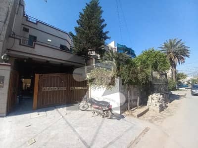 For Rent 12 Marla House For Rent in Allama iqbal town Lahore
