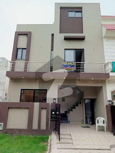 BRAND NEW 5 MARLA HOUSE FOR SALEAL KABIR TOWN LAHORE