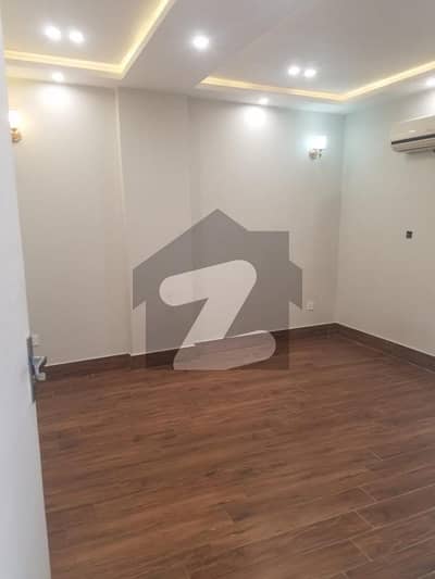 1 BAD FURNISHED FLAT FOR RENT IN BAHRIA TOWN LAHORE