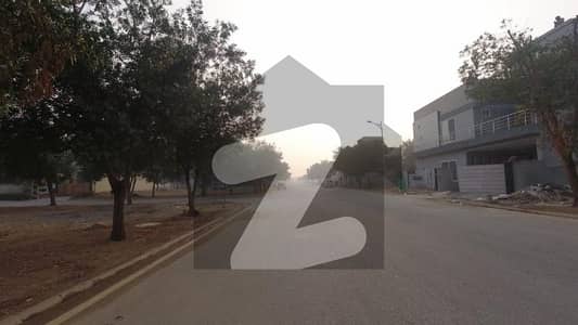 Residential Plot Sized 1 Kanal Available In LDA Avenue - Block H