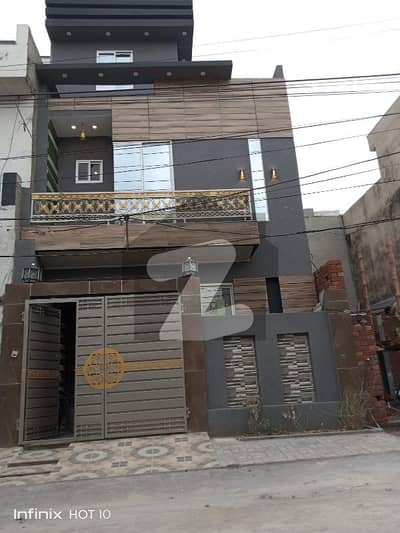 الرحمان گارڈن فیز 2 الرحمان گارڈن,لاہور میں 3 کمروں کا 3 مرلہ مکان 1.05 کروڑ میں برائے فروخت۔