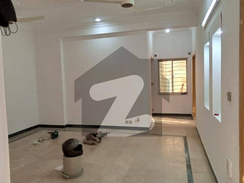 G-11/2 Street 42 House 1120 Mamty Room For Rent For Couple