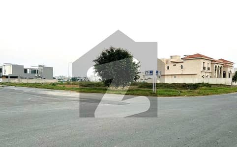 Hot Location 1 Kanal Corner Plot For Sale Z1-Block DHA Phase 7 Direct Owner Meeting