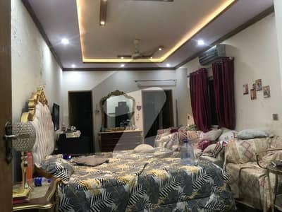 شالیمار لنک روڈ لاہور میں 7 کمروں کا 17 مرلہ مکان 5.75 کروڑ میں برائے فروخت۔