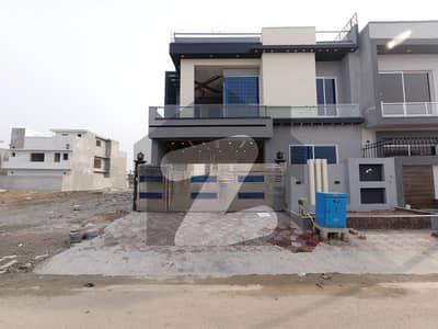 8 MARLA, NEW HOUSE FOR SALE IN BLOCK A FAISAL TOWN