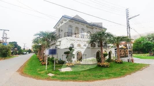 1 Kanal House Is Available For Sale In DHA Phase 4 Block DD Lahore