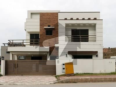 Prime Location House For sale In Bahria Town Phase 8 - Block I