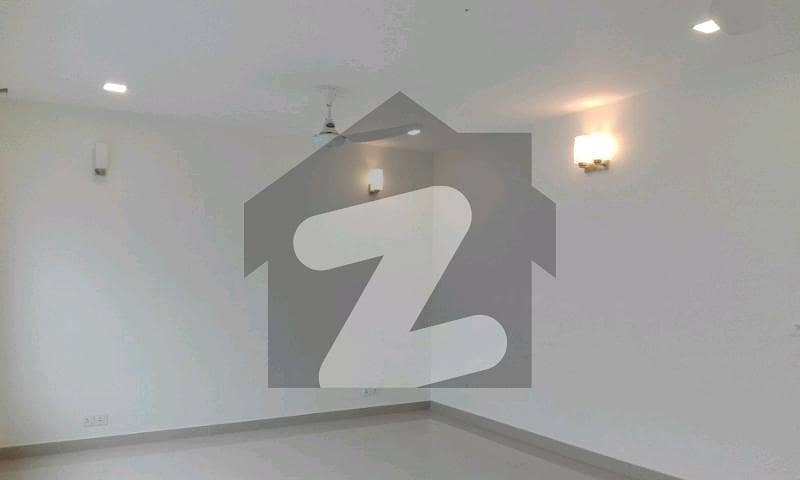 Ideal 4 Marla House Available In G-13,