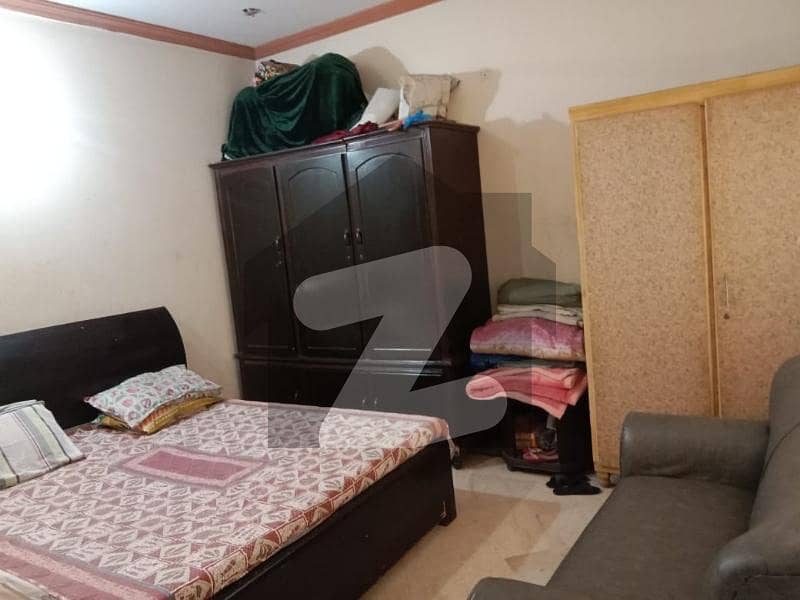 شیراز ولاز لاہور میں 3 کمروں کا 4 مرلہ مکان 1.75 کروڑ میں برائے فروخت۔