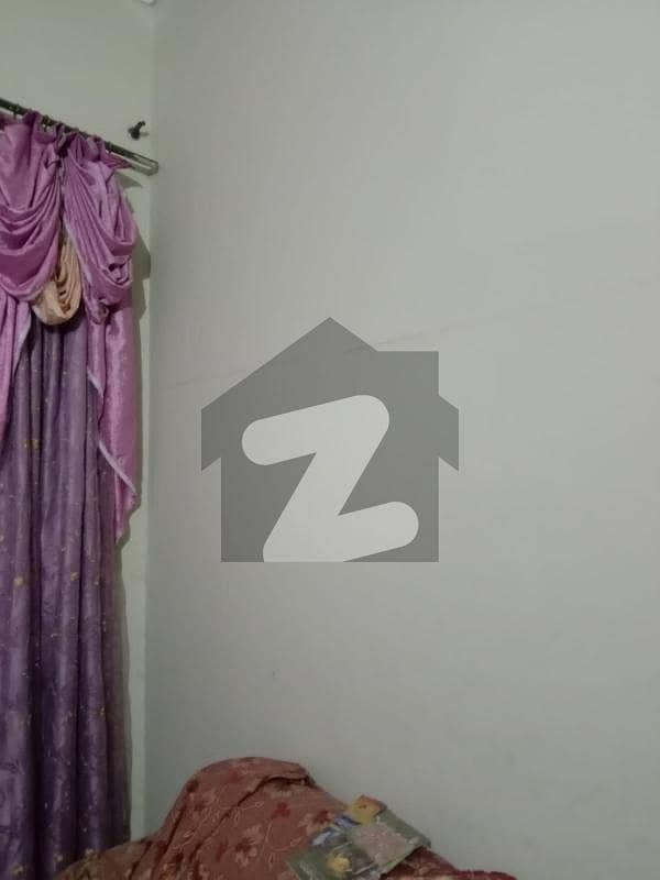 ہربنس پورہ لاہور میں 4 کمروں کا 5 مرلہ مکان 1.3 کروڑ میں برائے فروخت۔