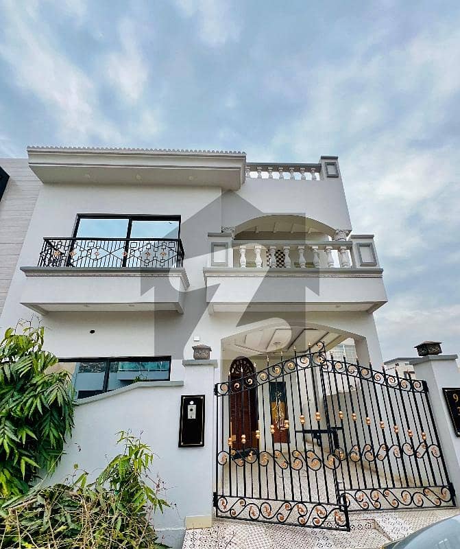 5 Marla brand new house in DHA 9 Town Lahore for rent