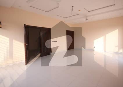 5 Beds 1 Kanal Prime Location House for Sale in DHA Phase 8 Lahore.