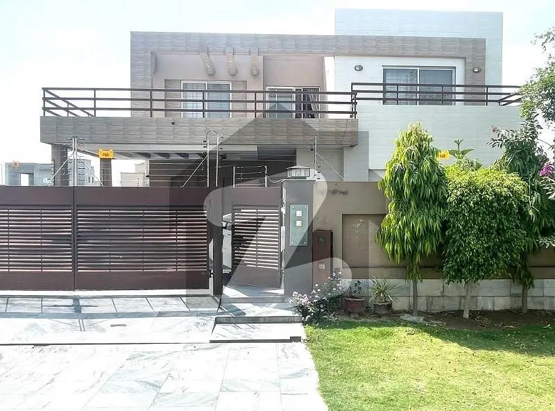 1 Kanal Uper Portion Available For Rent in DHA Phase 7