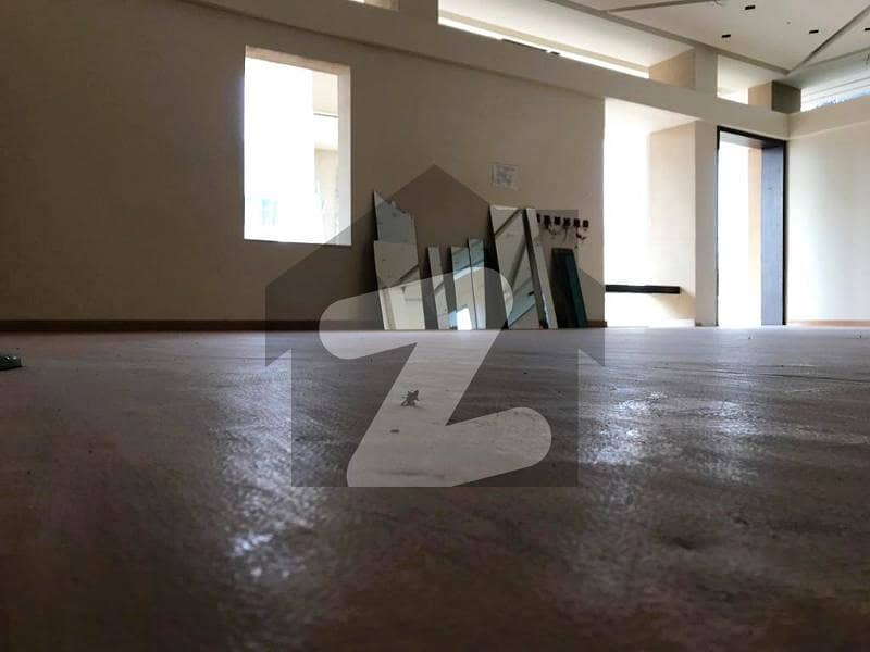 F-7 MARKAZ 3,000 Sqft Office for Rent with best facilities