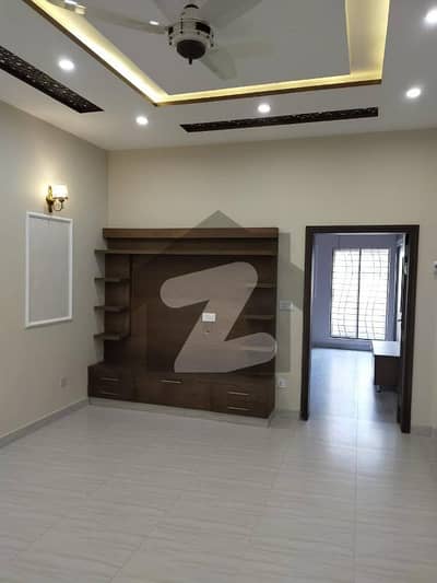 BRAND NEW 5 MARLA HOUSE FOR SALE IN VERY REASONABLE PRICE BAHRIA ORCHARD LAHORE