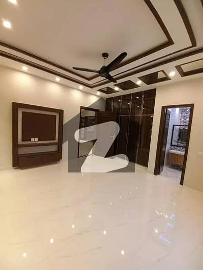 BRAND NEW 5 MARLA HOUSE FOR SALE IN VERY REASONABLE PRICE BAHRIA ORCHARD LAHORE