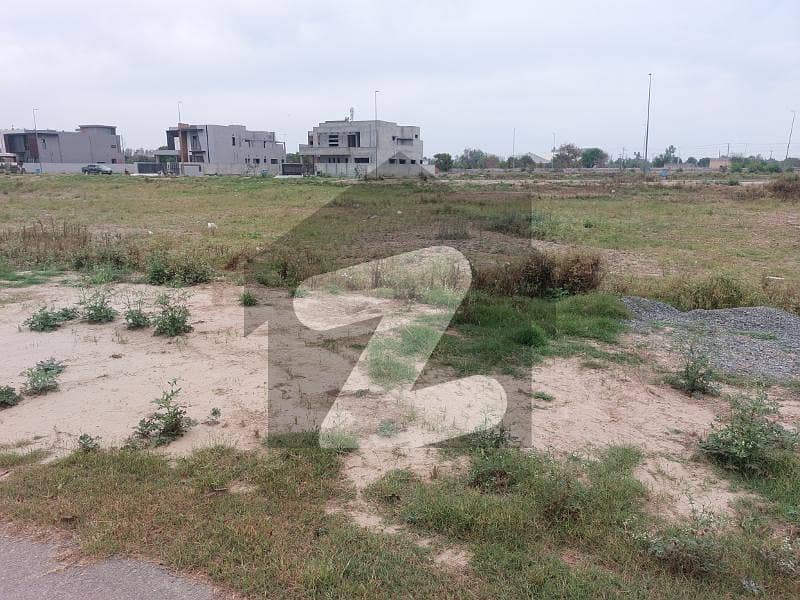 10 Marla Plot Available For Sale In DHA Phase 6 Lahore