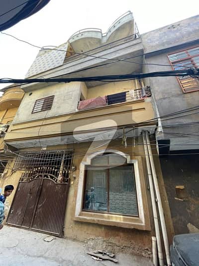 رینج روڈ راولپنڈی میں 5 کمروں کا 4 مرلہ مکان 1.5 کروڑ میں برائے فروخت۔
