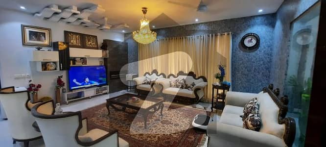 Facing Park, 2-Kanal Modern Desing Slightly Used House For Sale In Valencia Town Lahore