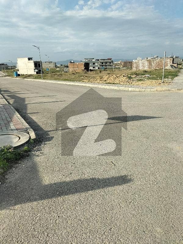 5 Marla Possession Highted Location Ready For Construction Plot Available For Sale On Investor Price In Taj Residencia Gardenia Block