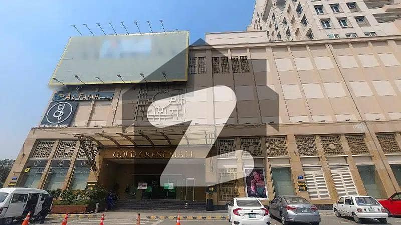 (18K) Highly-Desirable 815 Square Feet Flat Available In Goldcrest Mall & Residency