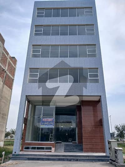 8-MARLA COMMERCIAL BUILDING FOR RENT IN DHA PHASE-6