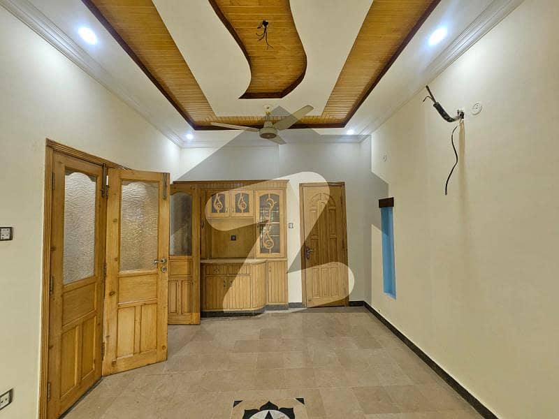 جی ۔ 11 اسلام آباد میں 3 کمروں کا 4 مرلہ مکان 79.0 ہزار میں کرایہ پر دستیاب ہے۔