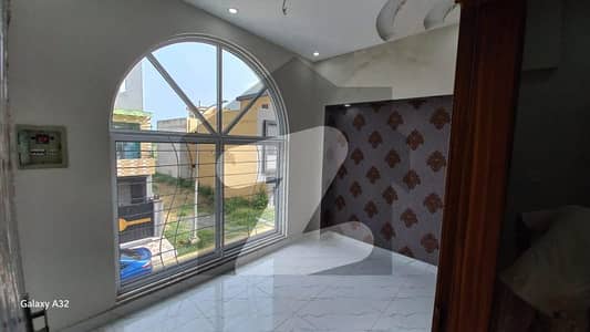 5-Marla Brand New House Available For Sale Near Park Phase-2 In New Lahore City