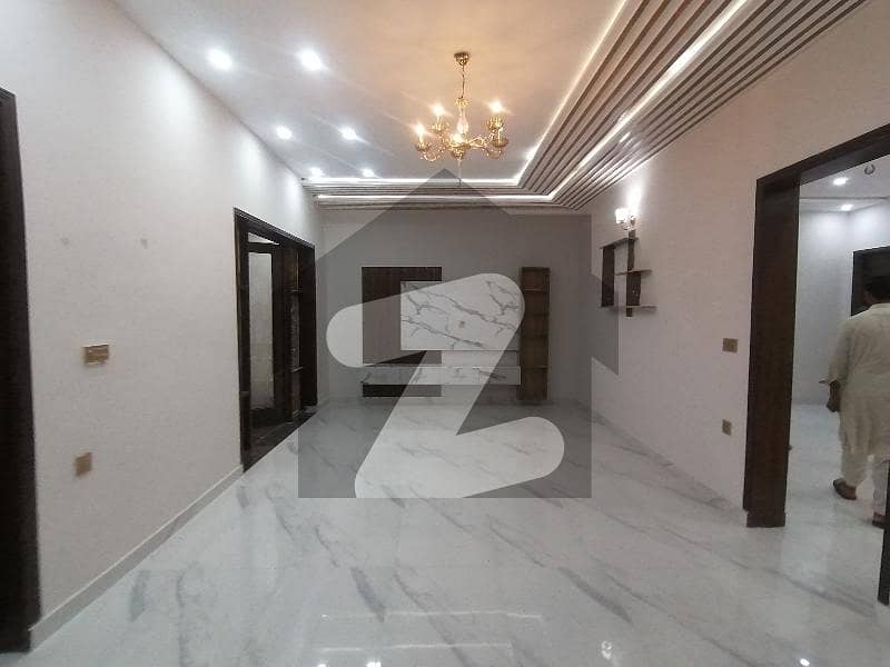 10 Marla Brand new Dubble storey House available for sale in Uet society college Road Lahore