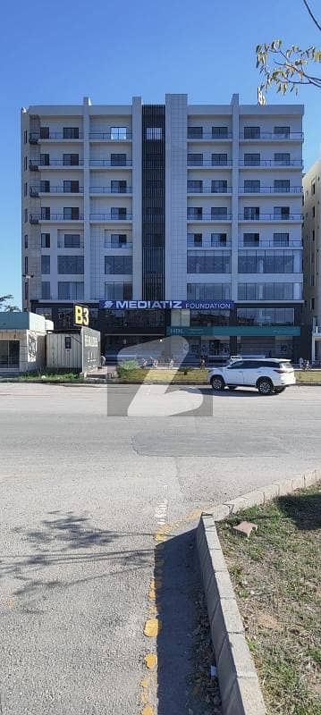Commercial Space Available For Rent in Bahria Town Phase 8 Business district