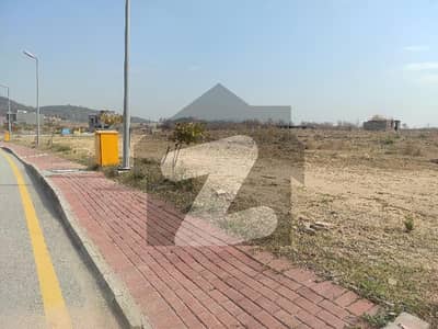 Sector J 8 Marla Second to Corner Plot For Sale In Bahria Enclave Islamabad