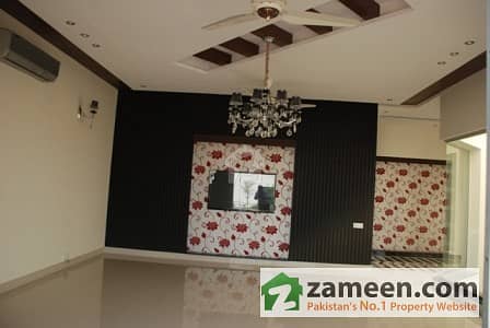 1 Kanal Beautiful Bungalow For Sale In Punjab Society