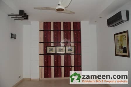 1 Kanal Beautiful Classic Bungalow For Sale In Valencia Housing Society