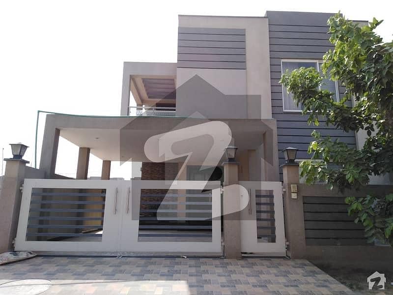 DHA Multan 9 Marla Villa Available For Sale In Multan