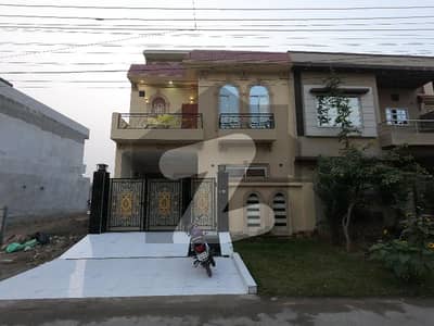 Centrally Located House Available In Central Park Housing Scheme For sale